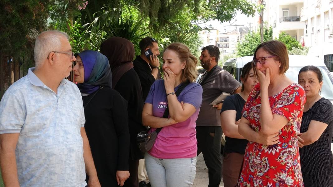 Öğretmen koca 3 çocuk annesi öğretmen eşini ve kayınpederini öldürdü 10